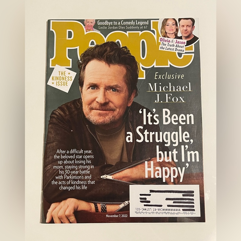 People Magazine November 7 2022 - Michael J. Fox Exclusive + Kindness Issue